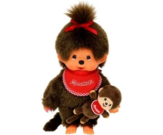 Sekiguchi 242184 Original Monchhichi mergaitė su Mini Monchhichi, pliušinis žaislas su raudonu seilinuku ir kaspinu plaukuose, apie 20 cm dydžio minkštas žaislas pagamintas iš rudo pliušo