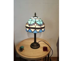 Vitražinis Tiffany stiliaus šviestuvas