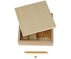 Dėlionė TimeTEX Dėžutė su pavieniais karoliukais ir dešimtuko karoliukų eilutėmis "Montessori Premium" (TT94432)