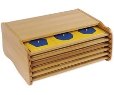 Dėlionė TimeTEX Geometrijos spintelė su stalčiais "Montessori Premium" (TT94261)