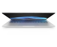 Nešiojamas kompiuteris HP EliteBook 8 G1i AI 14 - Ultra 7-258V, 32GB, 512GB SSD, 14 WUXGA 300-nit AG, 5MP IR cam, WWAN-ready, Smartcard, FPR, Nordic backlit klaviatūra, Glacier Sidabrinis, 62Wh, Win 11 Pro, 3 metai