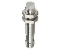 Schneider Electric APC Inductive sensor XS6 M12 - Inductive proximity sensor - Nerūdijantis plienas - 1 pc(s) - -40 - 85 °C - 4.2 cm - 62 mm