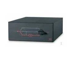 APC paslaugų apėjimo skydelis- 230V; 100A; MBB; Laidinis įėjimas; IEC-320 išvestis- (8) C13 (2) C19