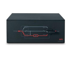 APC paslaugų apėjimo skydelis- 230V; 100A; MBB; Laidinis įėjimas; (3) 30A laidinis išėjimas
