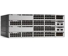 Šakotuvas „Cisco Catalyst 9300“ tik 24 prievadų duomenims, „Network Essentials“.