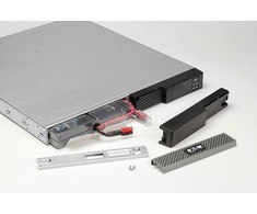 „Eaton 5P 650VA/420W line-interactive UPS“, 2 min su visa apkrova, 1U ant viryklės