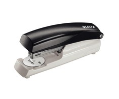 Segiklis Leitz 5500, juodas, iki 30 lapų, sąsagėlės 24/6, 26/6 1102-105