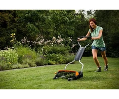 Fiskars Mechaninė vejapjovė be žolės rinktuvo StaySharp Max (1000591) 46cm