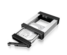 Carrier Icy Box IB-129SSK-B mit 4 HDD Schrauben juodas