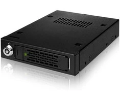 „Icy Dock“ 3,5 colio lizdas, skirtas 2,5 colio SATA HDD / SSD (MB991SK-B)