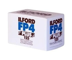 Fotojuosta Ilford FP-4 plus 135/24 kadrai