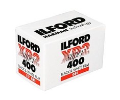 Fotojuosta Ilford XP-2 Super 135/24 kadrai
