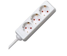 EFB EFB 3-fach Steckdosenleiste be Schalter baltas Zuleitung 1,4m H05VV-F 3G 1,5mm