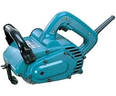 Makita 9741 šlifavimo mašinėlė 860 W, 100 x 120 mm, 3500 min-1, 4,2 kg