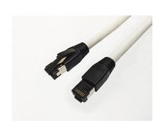 MicroConnect CAT8.1 S / FTP 1m Baltoji LSH