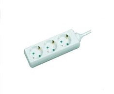 MicroConnect 3 Schuko lizdai 1.8M balta