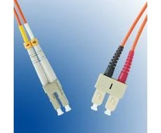 „MicroConnect Duplex LC“ / SC 50 / 125 μm OM3 3m (FIB422003)