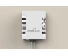 Mikrotik Laidinis Ethernet maršrutizatorius RB960PGS, hEX PoE, CPU 800MHz, 128MB RAM, 16MB, 1xSFP, 5xGigabit LAN, 1xUSB, Maitinimo išvestis 2-5 jungtyse, Srovė: 1A maks. vienam prievadui; 2A maks. bendra, RouterOS L4 | MikroTik | hEX PoE maršrutizatorius | RB960PGS | Nėra „Wi-Fi“ | 10/100/1000 Mbit/s | Ethernet LAN (RJ-45) jungtys 5 | Tinklo palaikymas: Ne | MU-MiMO: Ne | Nėra mobiliojo plačiajuosčio ryšio | 1xUSB | 12 mėn.
