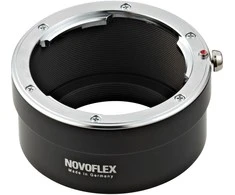 „Novoflex“ adapteris „Leica R“ objektyvas prie „Sony E Mount“ fotoaparato