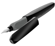 Pelikan Plunksnakotis TWIST P457M juodas