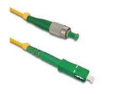 Qoltec FC/APC – SC/APC šviesolaidinis pataisos laidas | Vienmodis | 9/125 | G652D | Simplex | 15m