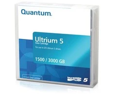 Hewlett Packard (HP) „Quantum LTO-5 Ultrium Tape“, 1,5 / 3 TB (MR-L5MQN-01)