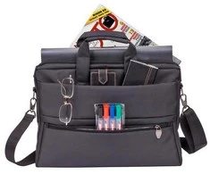 Dėklas Rivacase 8630 juodas 15.6"