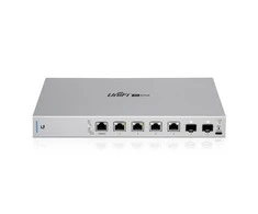 Šakotuvas UBIQUITI US-XG-6POE Ubiquiti US-XG-6POE 10GbE 6 prievadų (4x RJ45, 2xSFP+) komutatorius su 802.3bt PoE++