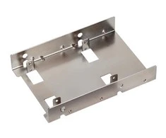„SilverStone SST-SDP08“ lizdo keitiklis iš 3,5 į 2 x 2,5 colio