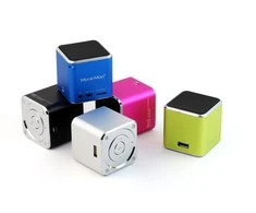 Technaxx Mini MusicMan, baterie 600 mAh, USB, juodas