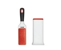 OXO-Szczotka drabužiams, Good Grips