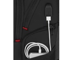 Wenger Pegasus Delux 16" juoda
