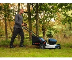 Akumuliatorinė savaeigė vejapjovė BOSCH GRA18V2-46SP 18V, be akumuliatoriaus ir pakrovėjo