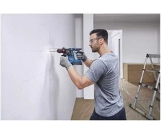 Bosch GBH 18V-18 X, 2x2,0Ah, GAL 18V-20, GDE 24, LB