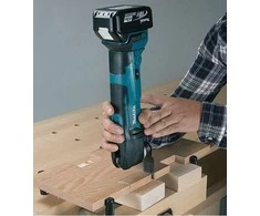 Makita DTM51Z Akumuliatorinis universalus švytuoklinis įrankis 18V 6000-20000 judesiai per min, amplitudė 3,2°; Be akumuliatorių ir kroviklio!