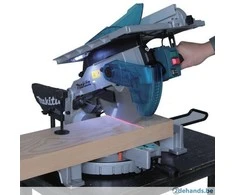 Makita LH1201FL 1 650 W • 305 mm