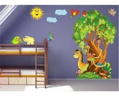 Lipdukas vaikams "Žirafa po medžių"