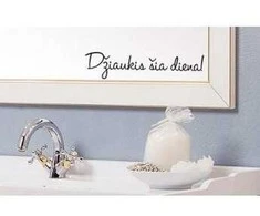 Sienų lipdukas „Džiaukis šia diena!“ 18x4cm.