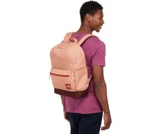 Case Logic CCAM1216 Commence batoh su recyklovaného materiálu 24 l broskvová