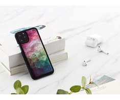Ikins Juodas telefono dėklas iPhone 11 Pro su gėlių raštu