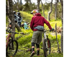Thule Rail 4 l juosmens krepšys su hidratacijos sistema