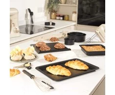 Salter BW125511EU7 Bakes 3-Piece Cake Tin Set