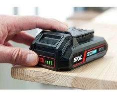 Skil Red Akumuliatoriaus ir kroviklio komplektas Skil 3110 AA 18V 2.5Ah
