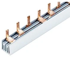 CNC Komutacinė šyna 3P, 54 modulių, 63A 1.4x7mm, 1m