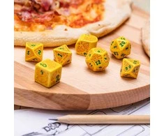 Žaidimų Kauliukų Rinkinys - Q WORKSHOP Pizza Margherita RPG 7 Kauliukai Plastikiniai Geltoni Žali Raudoni