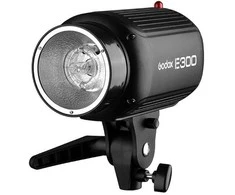 Fotografijos Įranga - Godox E300 D Studio Kit (3 Flash Heads, 150W Modeling Lamp, Wireless Trigger)