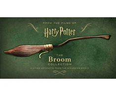 Dėlionė Insight Editions Knyga - Harry Potter Šluotų Kolekcija 146 Puslapiai 31.2 x 16 x 2.1 cm