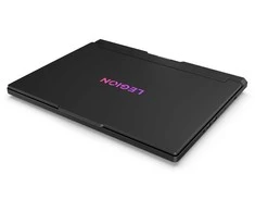 Lenovo Nešiojamas Kompiuteris - Legion Pro 7 16IAX10H | i9 275HX | 64 GB | 2 TB SSD | 16" WQXGA | RTX 5090 | Wi-Fi 7+BT | NoOs | Juodas (Atnaujinta)