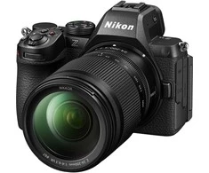Nikon Z5 II, (Z5II), (Z 5 II), (Z 5II) + NIKKOR Z 24-200mm f/4-6.3 VR