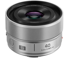 Objektyvas Panasonic LUMIX S 40mm F2 (S-S40E-S) (Sidabrinis)